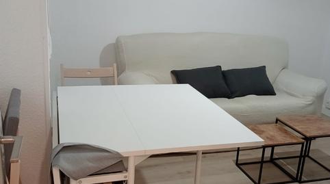 Photo 3 of Flat for sale in Calle de Italia, Barrio de Delicias, Zaragoza