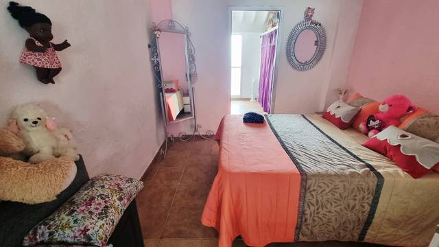 Casa-chalet en Venta en Calle Cortijuelos en Rute