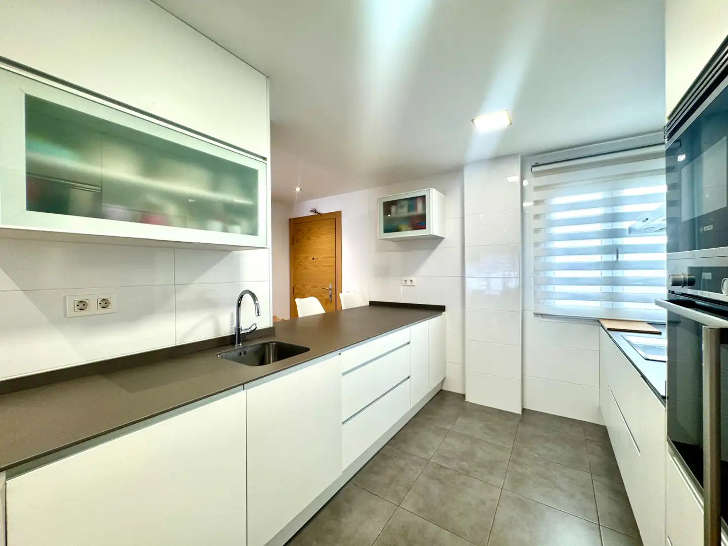 Cocina de Piso en venta en Gijón  con Calefacción, Parquet y Horno