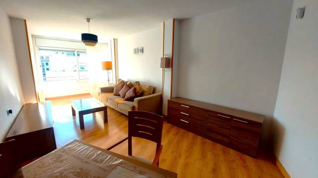 Piso en Venta en Carrer de Joan Batllori en Centre - Can Nadal