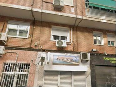 Local comercial en venda a C/PAMPLONA 6