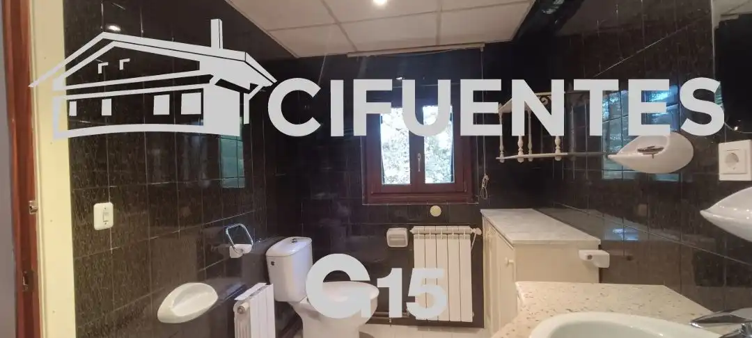 Baño de Finca rústica en venta en Azkoitia con Calefacción, Trastero y Amueblado