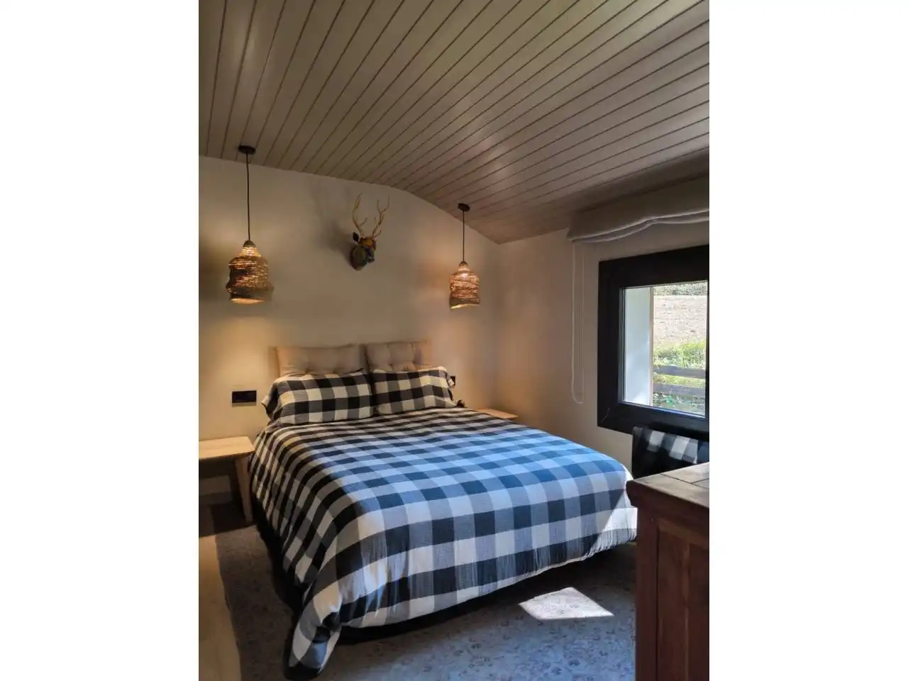 Bedroom of Houses for rent in Fontanals de Cerdanya  with Private garden, Parquet flooring and Terrace