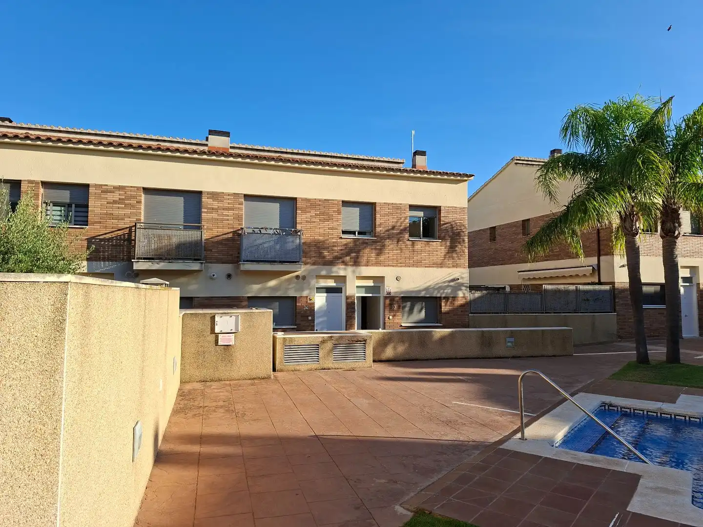 Casa adosada en venda a Doctor Ramon i Cajal, Bonavista