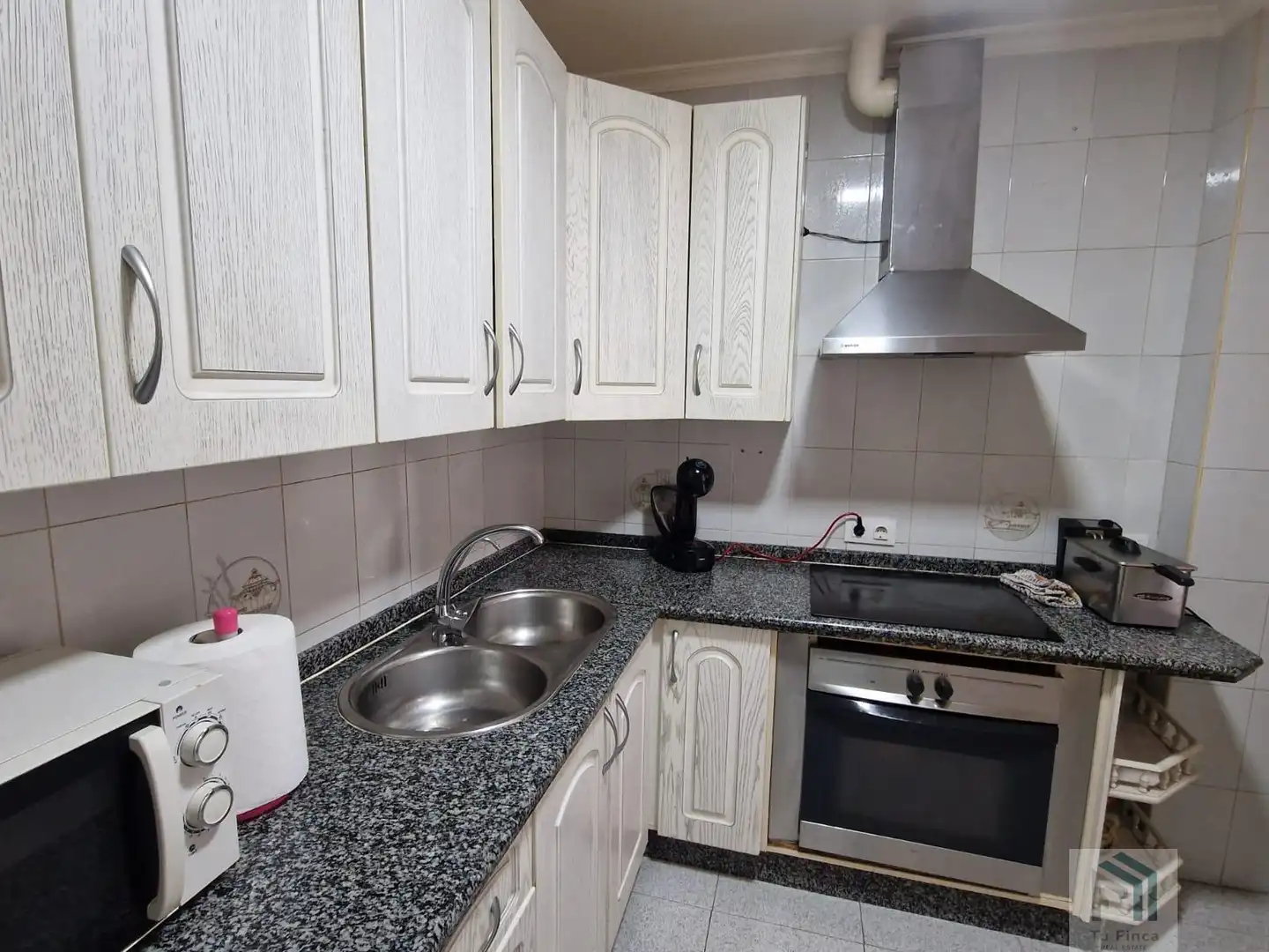 Kitchen of Flat for sale in Benamejí  with Storage room and Furnished