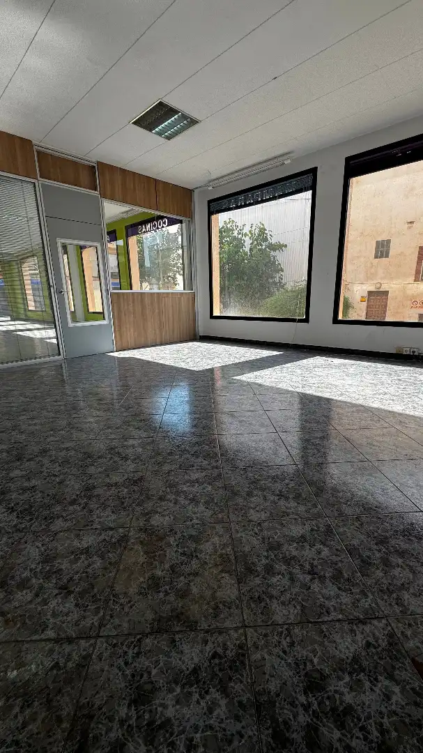 Local comercial en alquiler en Centre, imagen 16