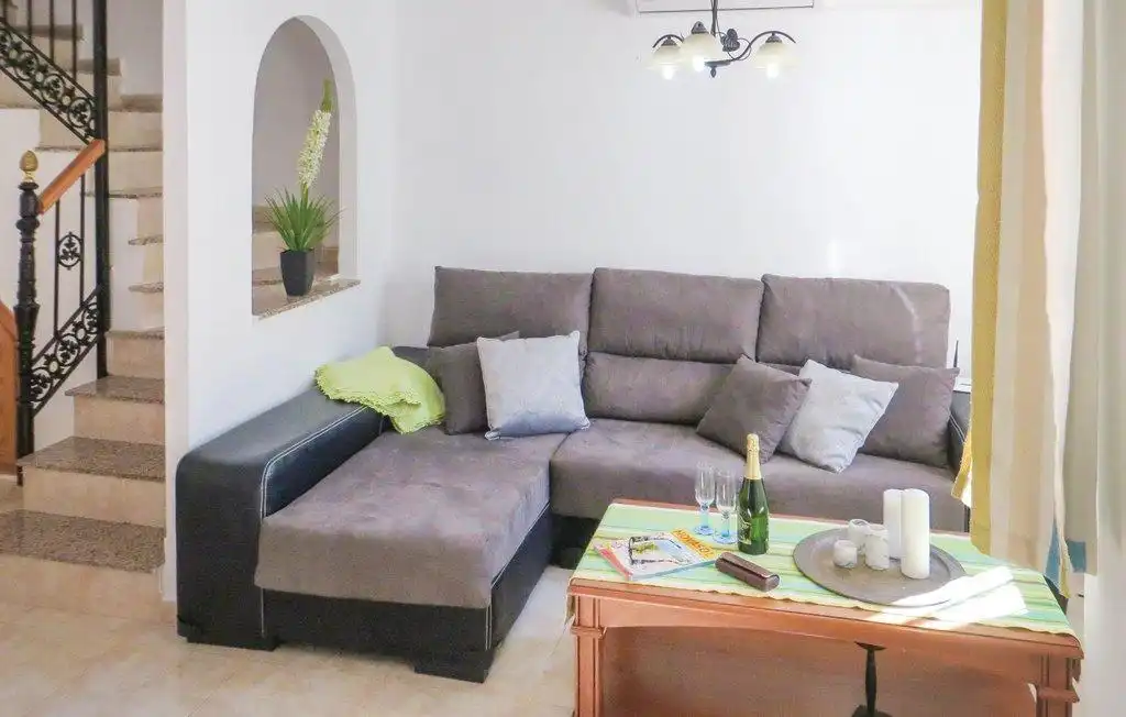 Adosado con terraza en venta en Zona Carrefour - Urbanizaciones, imagen 7