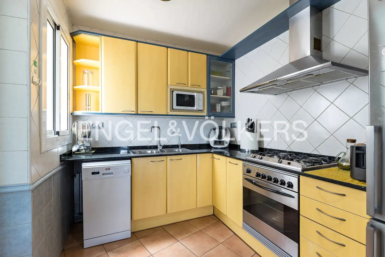 Cocina de Ático en venta en Martorell con Aire acondicionado, Calefacción y Terraza