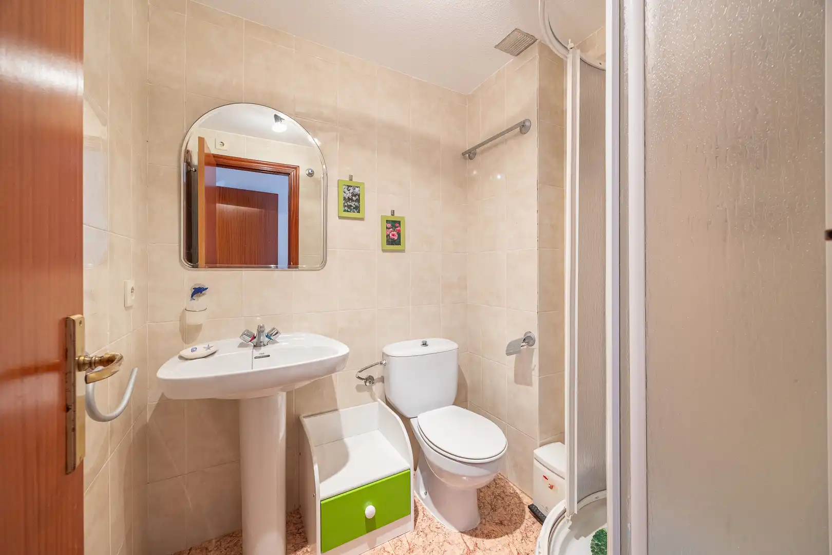 Baño de Apartamento en venta en Villajoyosa / La Vila Joiosa con Piscina, Amueblado y Piscina comunitaria