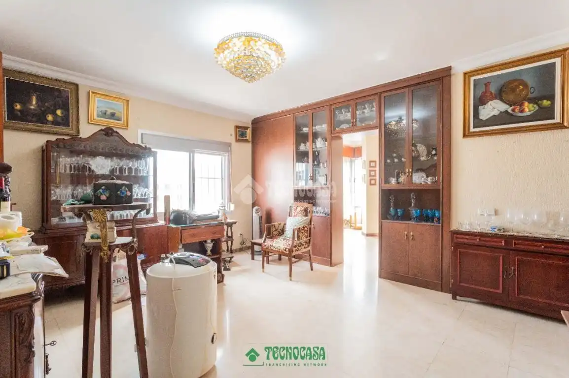 Piso con ascensor en venta en C. San Leonardo, imagen 8