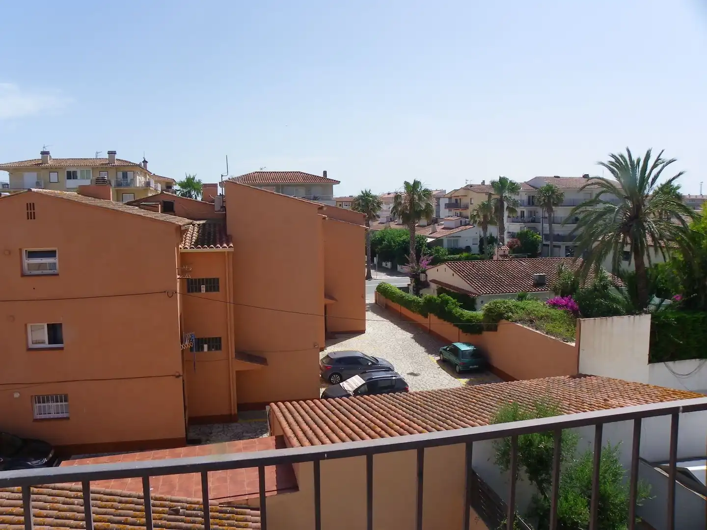 Vista exterior de Ático en venta en L'Estartit con Aire acondicionado, Calefacción y Terraza