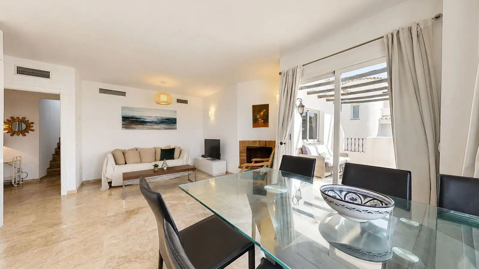 Living room of Attic for sale in Marbella  with Air Conditioner, Terrace and Furnished