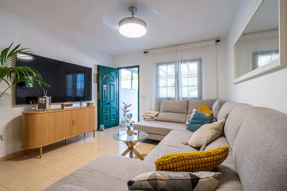 Sala de estar de Dúplex en venta en Yaiza con Aire acondicionado, Terraza y Trastero