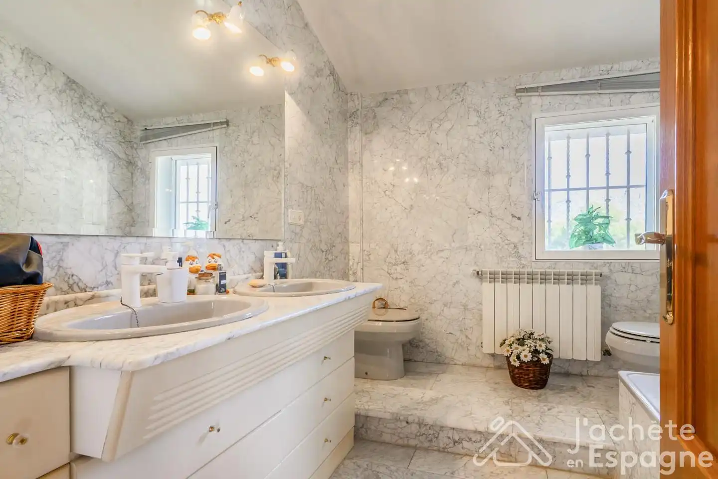 Baño de Casa o chalet en venta en Gilet con Aire acondicionado, Jardín privado y Terraza