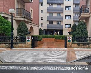 Vista exterior de Garatge de lloguer en Zarautz