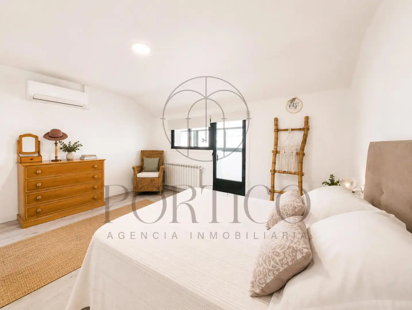 Bedroom of Attic for sale in Tui  with Air Conditioner, Heating and Balcony