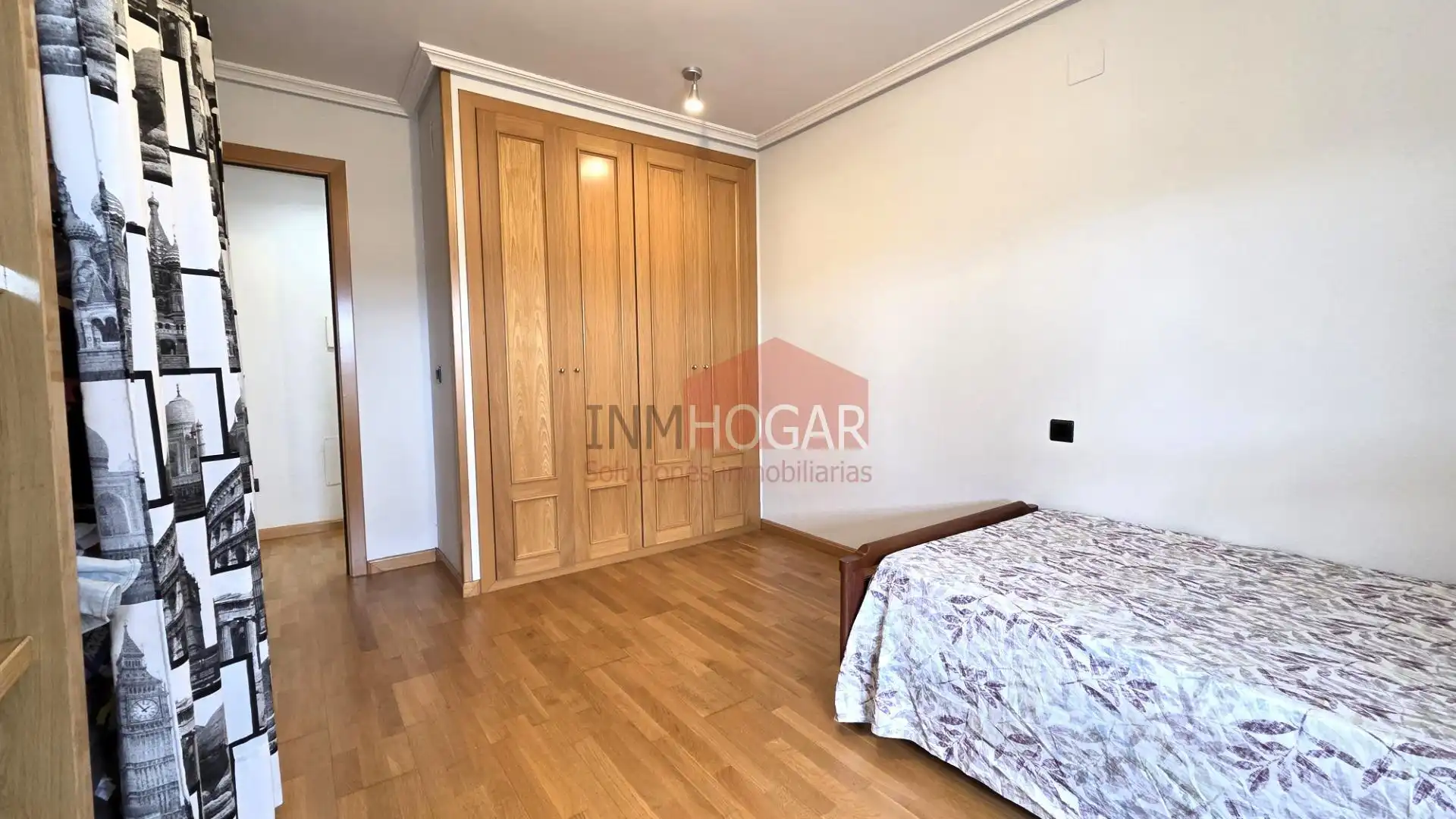 Habitación de Piso en venta en Ávila con Calefacción, Terraza y Balcón