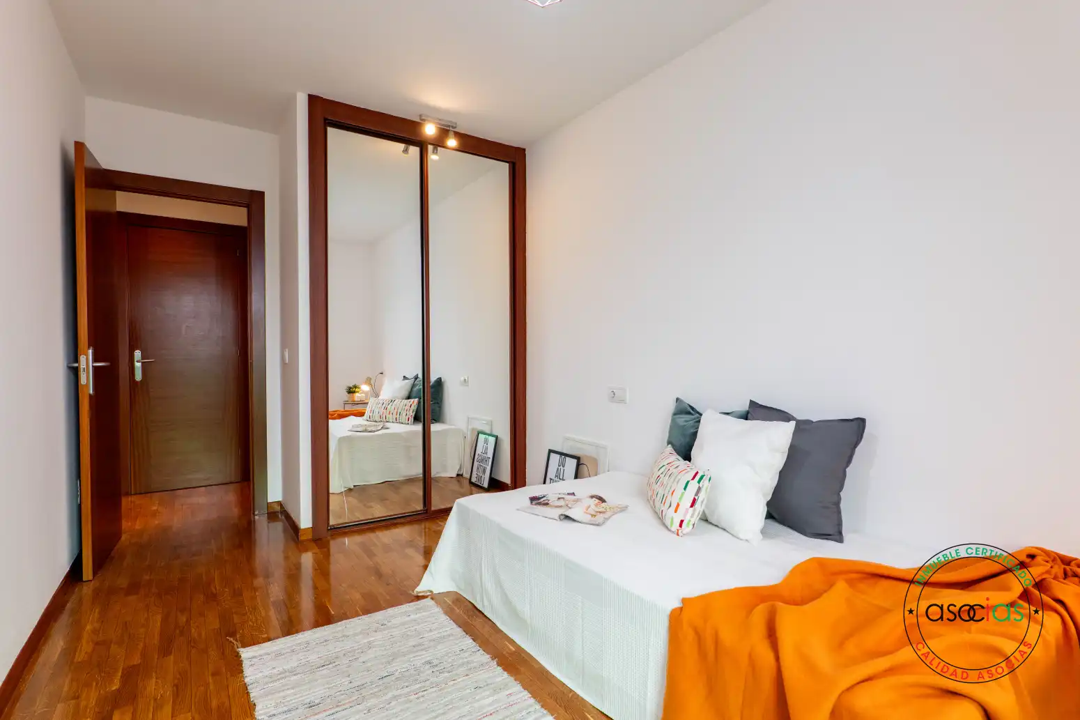 Bedroom of Flat for sale in Gijón   with Heating, Parquet flooring and Storage room