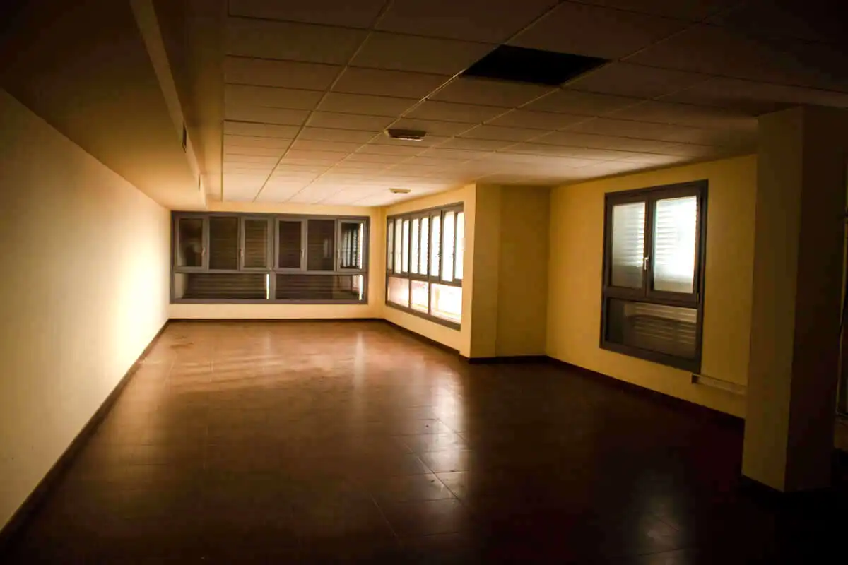 Bureau avec ascenseur à vendre à JASPE, imagen 3