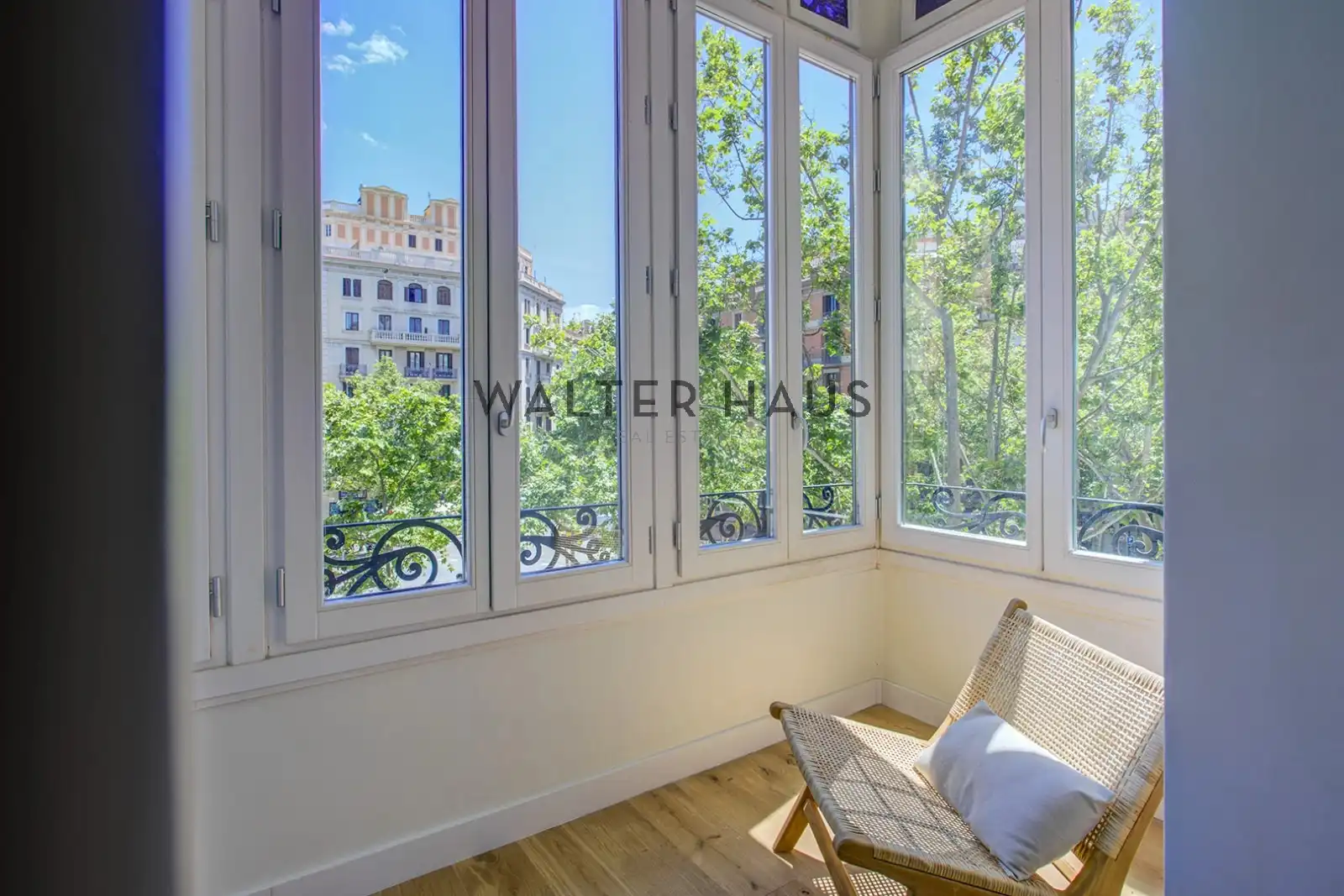 Habitación de Piso en venta en Barcelona con Aire acondicionado, Amueblado y Horno