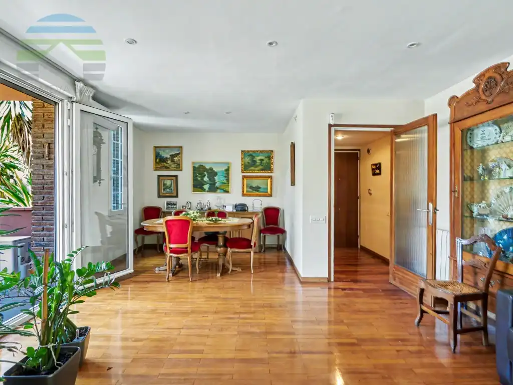 Dining room of Flat for sale in Barcelona  with Balcony