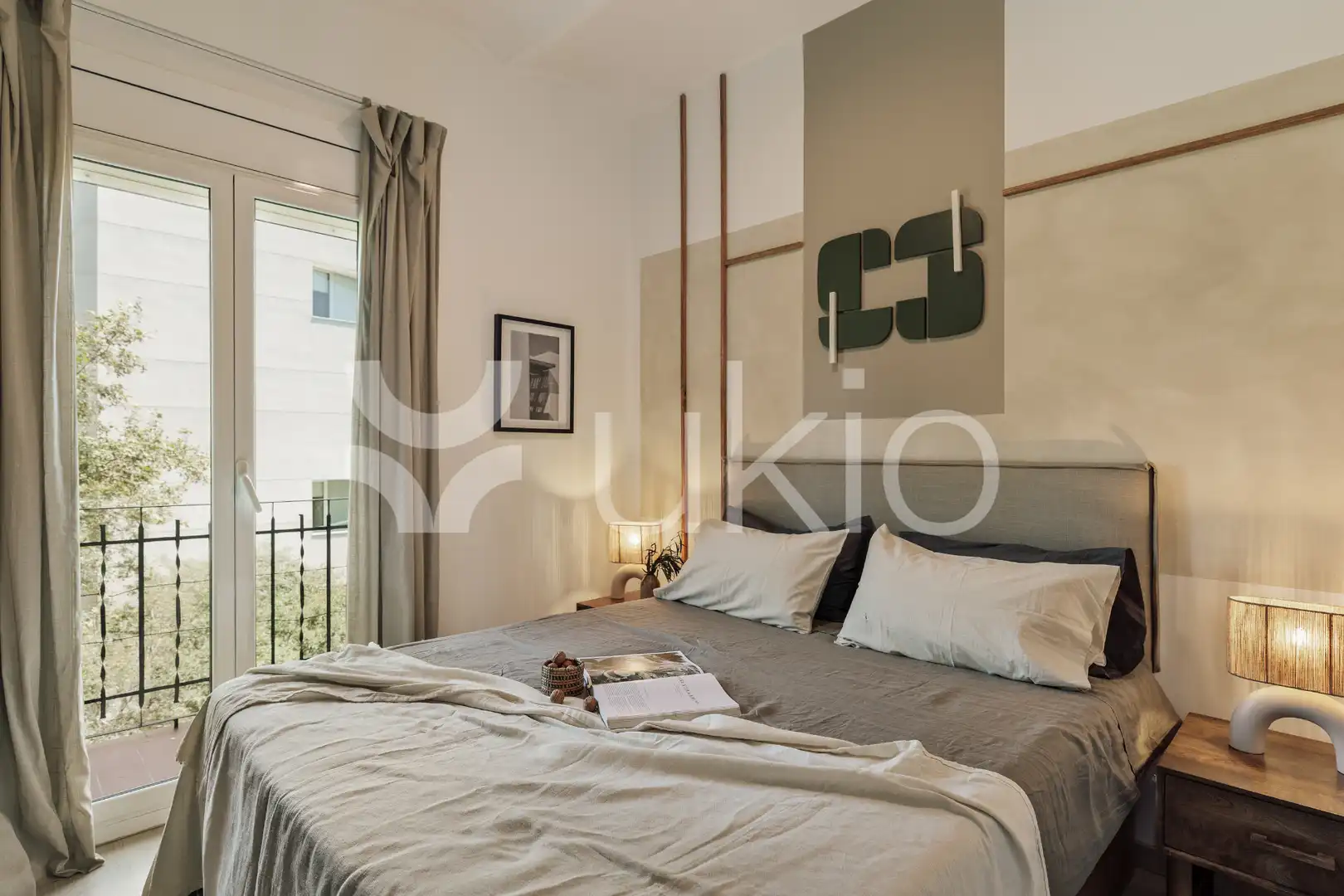 Schlafzimmer von Wohnungen zur Miete in Barcelona mit Klimaanlage, Heizung und Möbliert