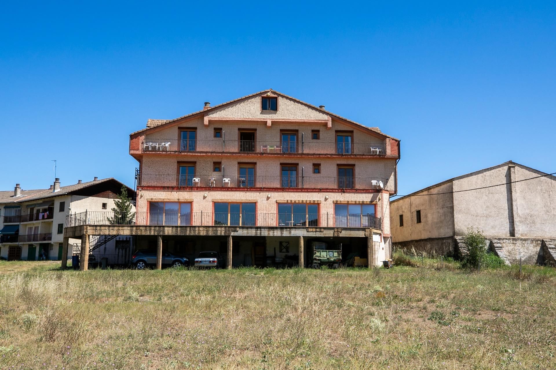 Exterior view of Building for sale in Puente la Reina de Jaca