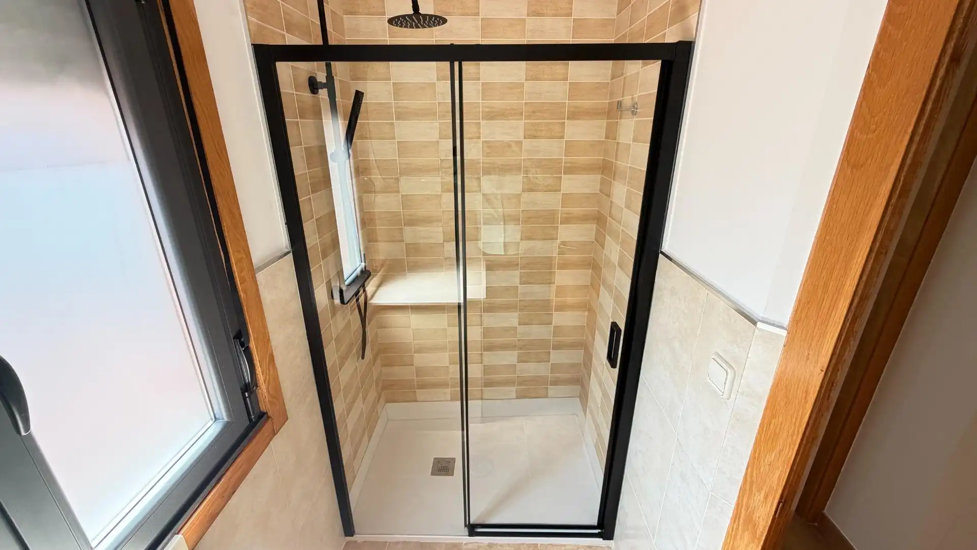 Bathroom of Flat for sale in Vigo   with Heating