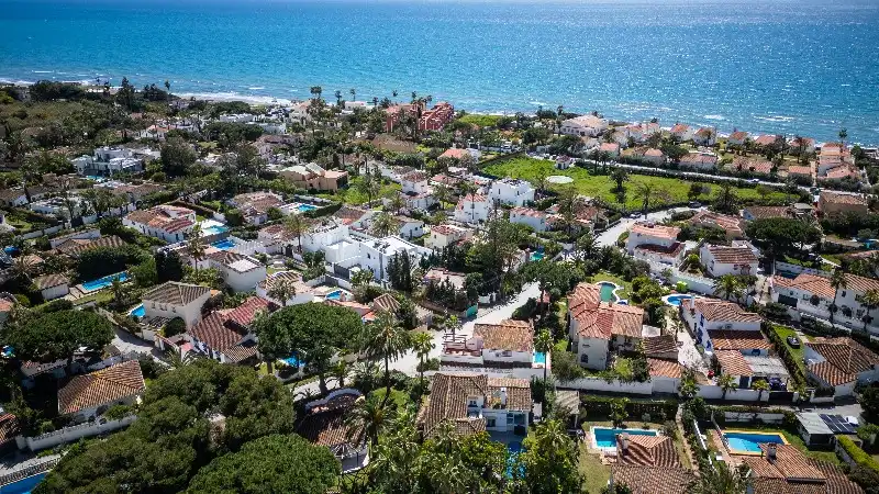 Chalet con piscina en venta en Elviria - Cabopino, imagen 14