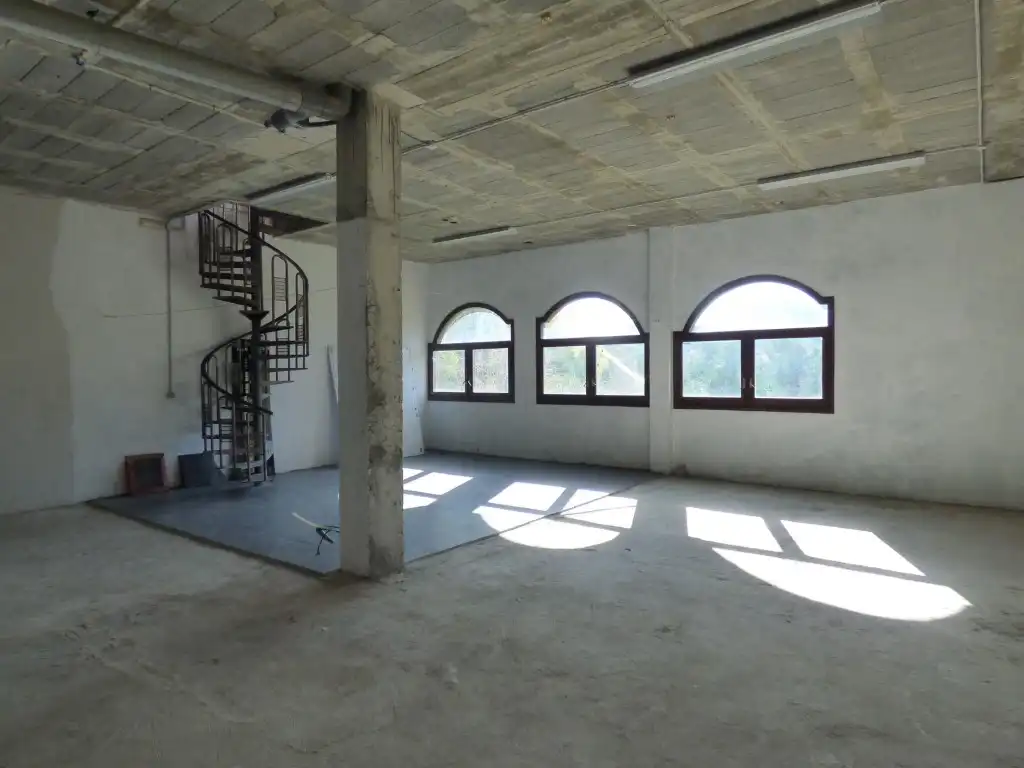 Commercial properties for sale in Pl. de la Fuenteta, 1, 1, Aínsa-Sobrarbe