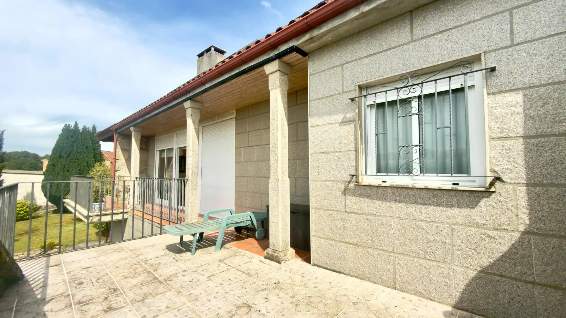 Casa con terraza en venta en Amoeiro, imagen 44