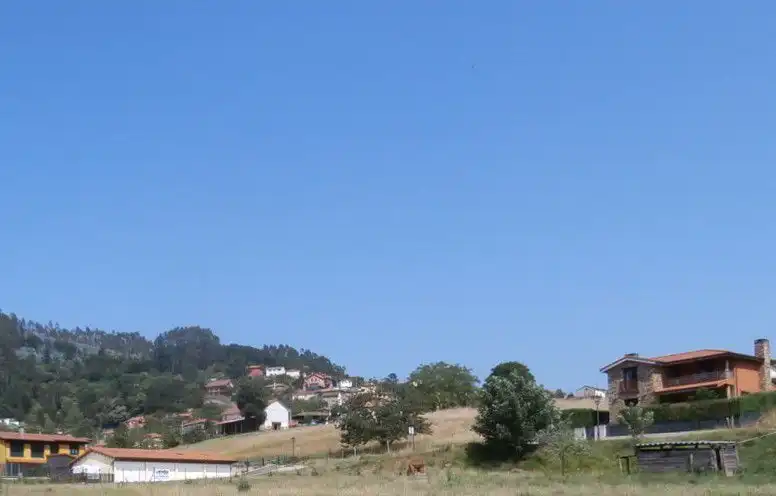 Terreny residencial en venda a Candamo