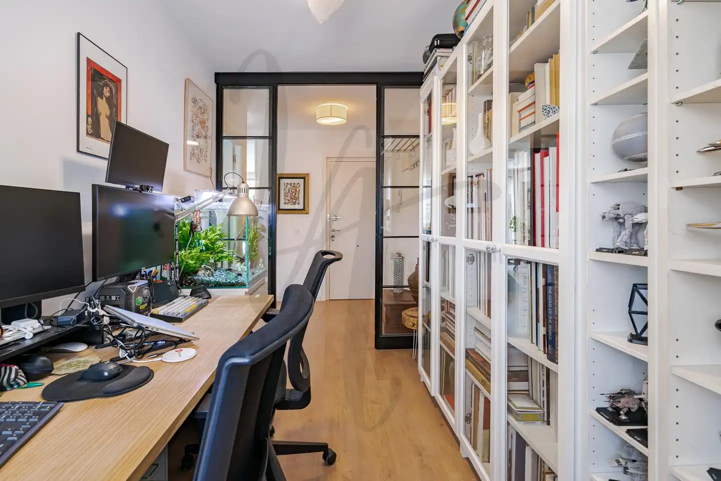 Flat for sale in Carril Del Conde, Canillas