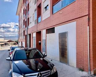 Vista exterior de Local en venda en Lorca