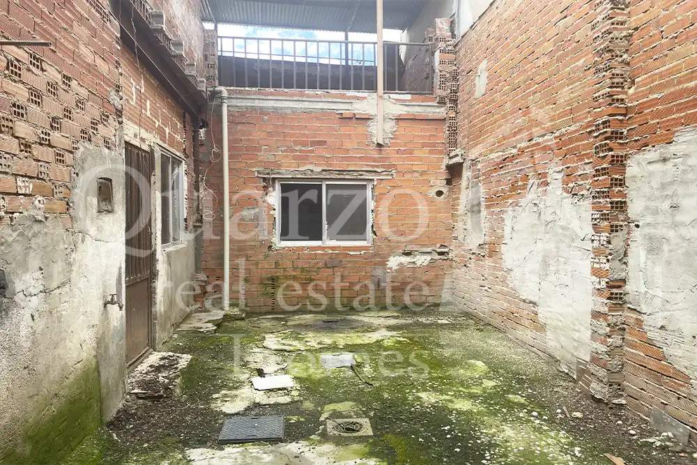 Casa adosada en venta en Quintanar de la Orden