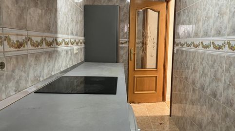 Foto 3 von Erdgeschoss zum Verkauf in De Vicente Carballal, Butarque, Madrid Capital