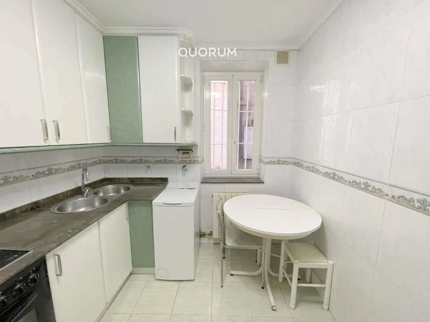 Cuina de Pis en venda en Portugalete amb Calefacció i Terrassa