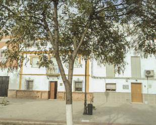 Exterior view of Single-family semi-detached for sale in Lora del Río