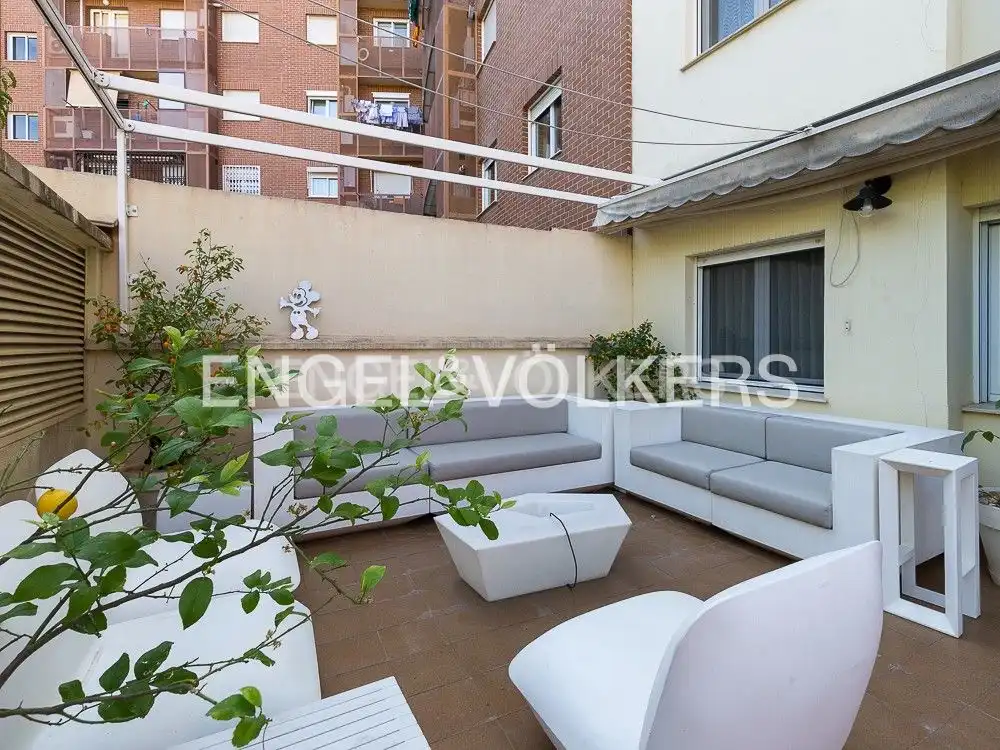 Terrassa de Pis de lloguer en Valencia amb Aire condicionat, Calefacció i Parquet
