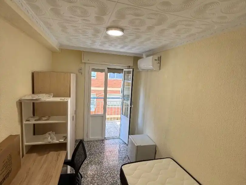 Apartamento de alquiler en Alicante / Alacant, Alicante