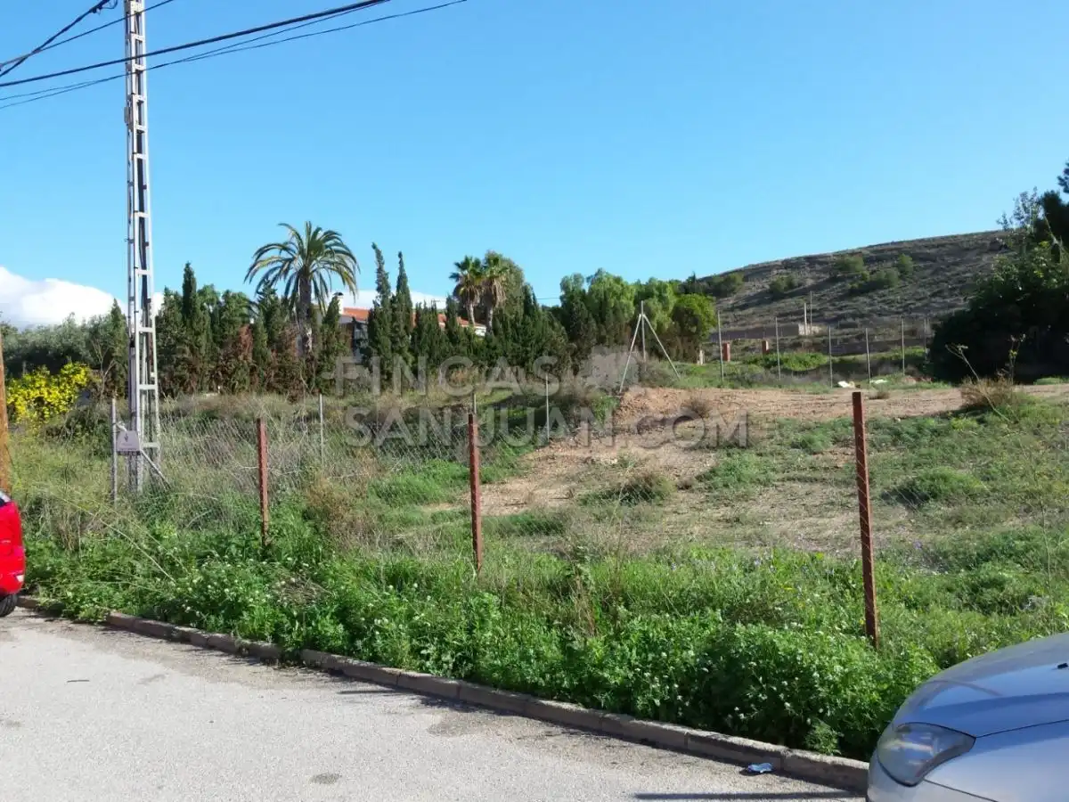 Residencial en venta en Almajada - Ravel