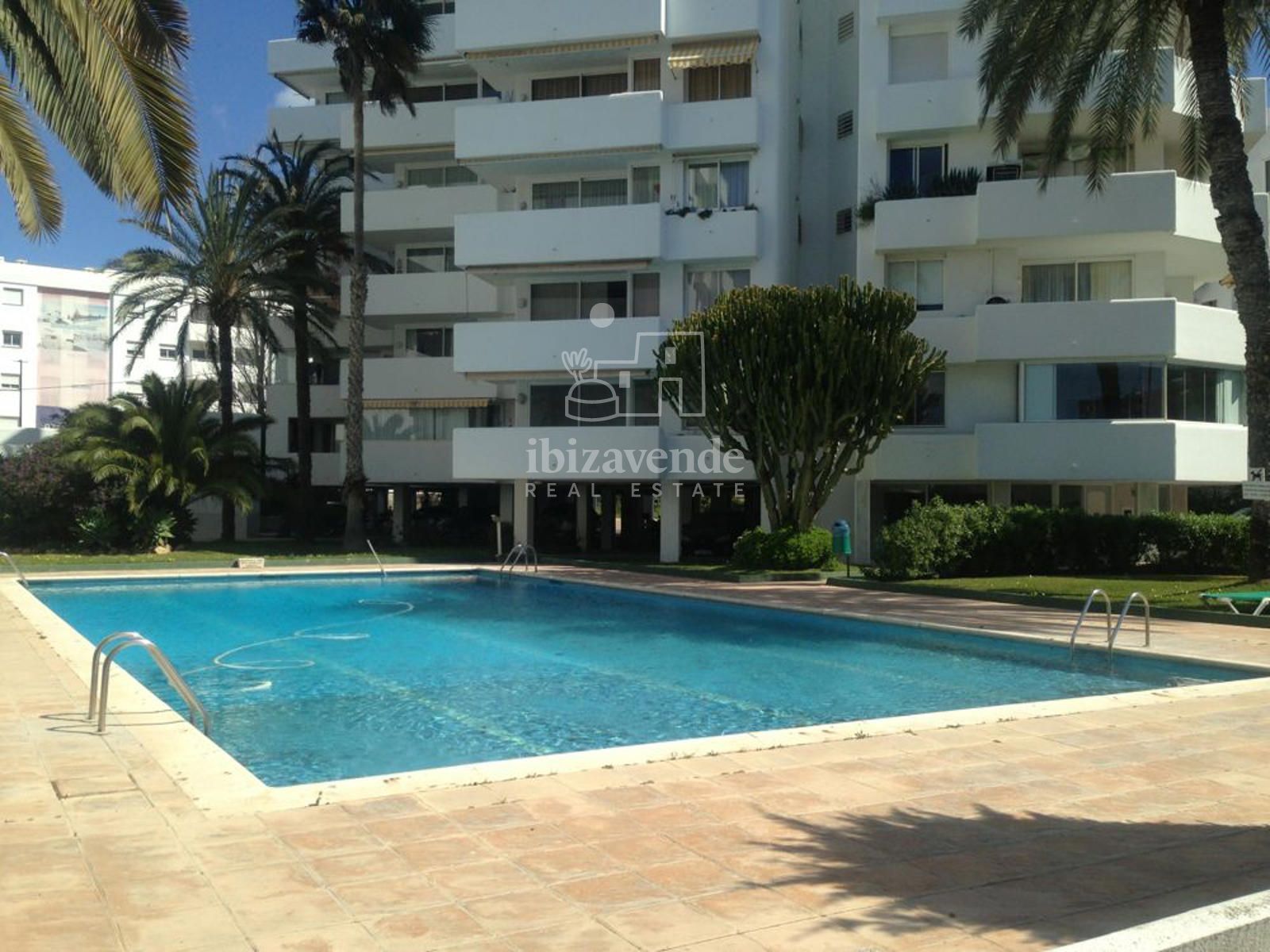 Vista exterior de Piso en venta en Eivissa con Aire acondicionado, Calefacción y Terraza