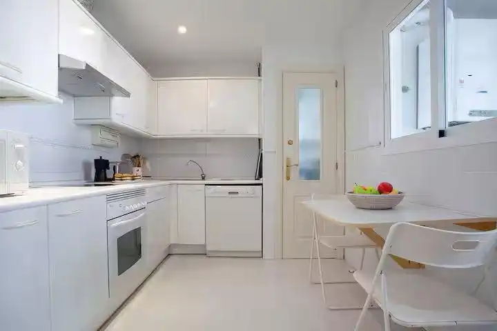 Apartament de lloguer a Calle 3, Guadalmina Alta