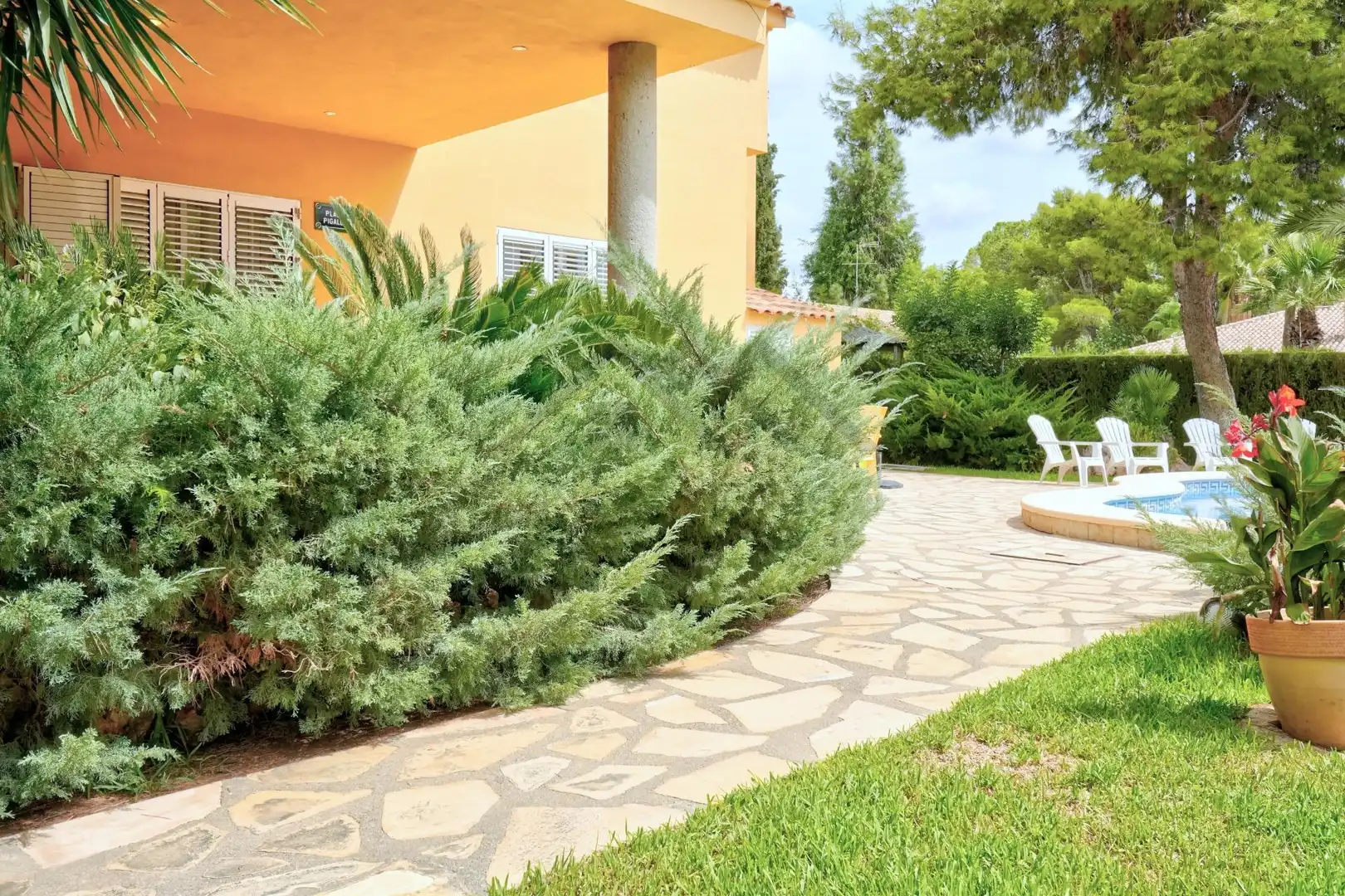 Garden of Houses for sale in La Pobla de Vallbona  with Heating, Private garden and Terrace