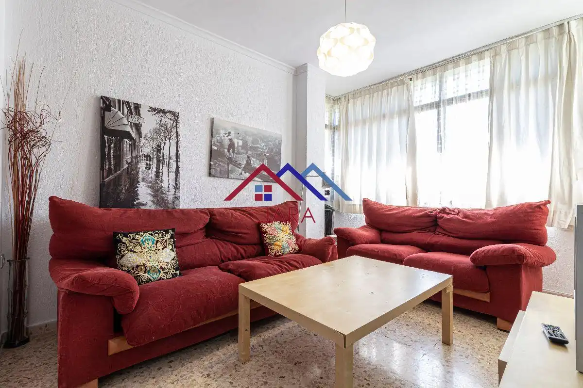 Apartamento de alquiler en Parque Atlántico - Ronda este