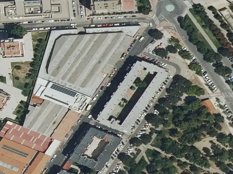 Casa in vendita a 28041