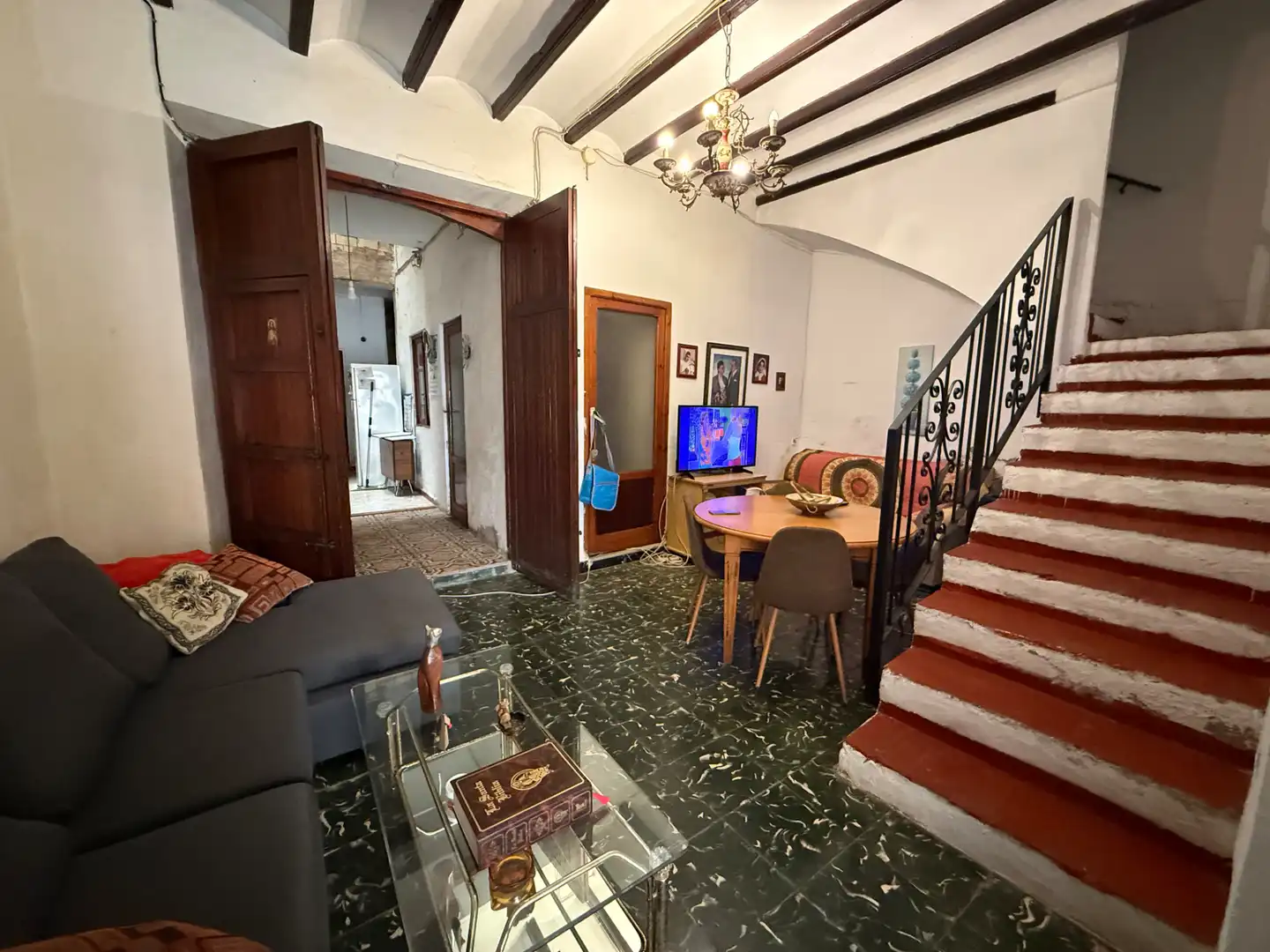 Terraced house with garden for sale in Oliva pueblo