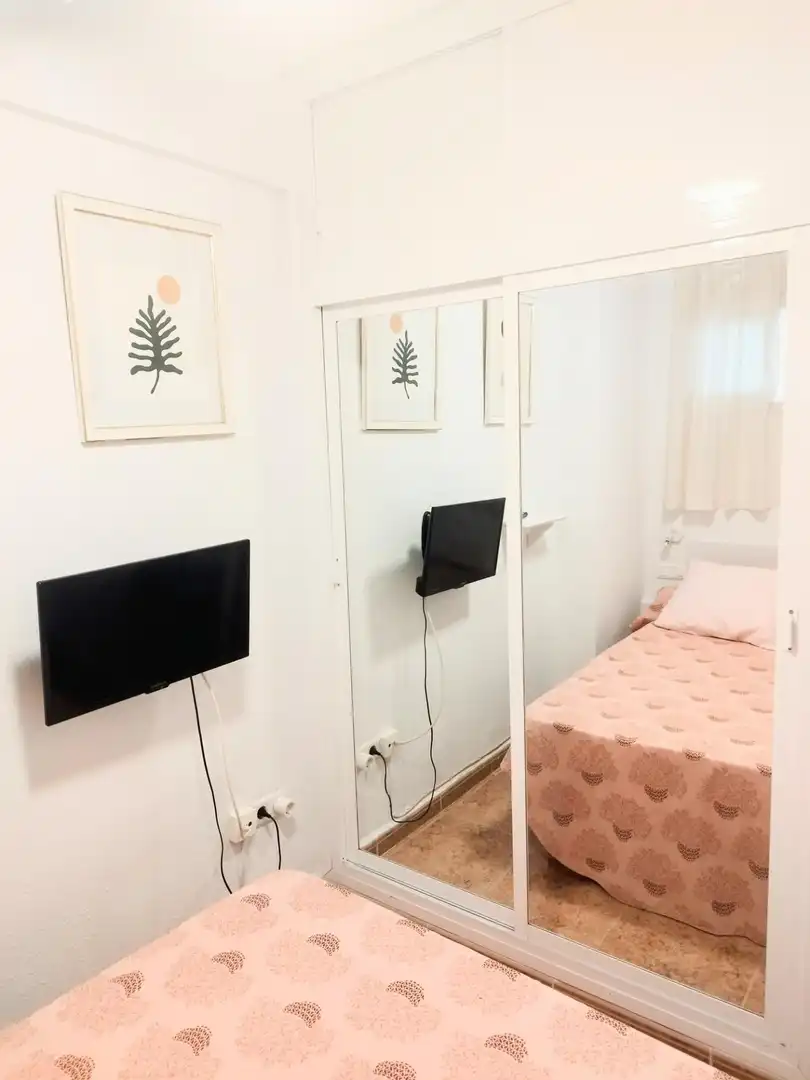 Mini appartamento con piscina in affitto a Calle Calle Roquedal, imagen 15