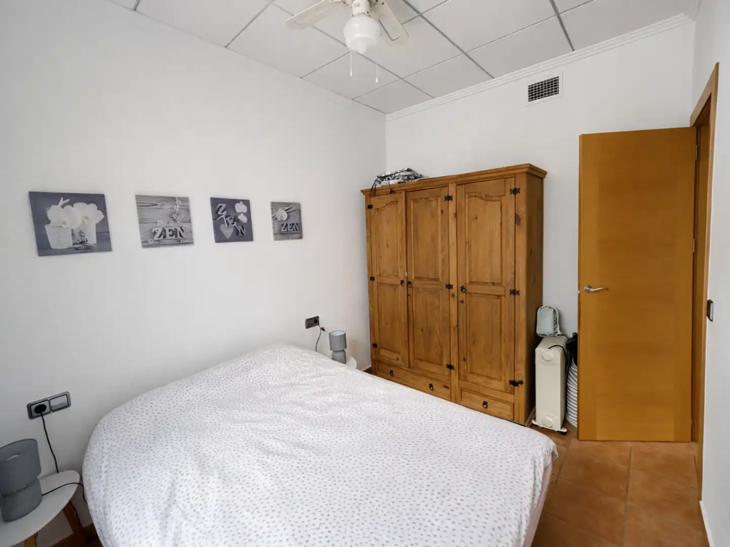 Dormitori de Casa o xalet en venda en Cartagena amb Aire condicionat, Jardí privat i Terrassa
