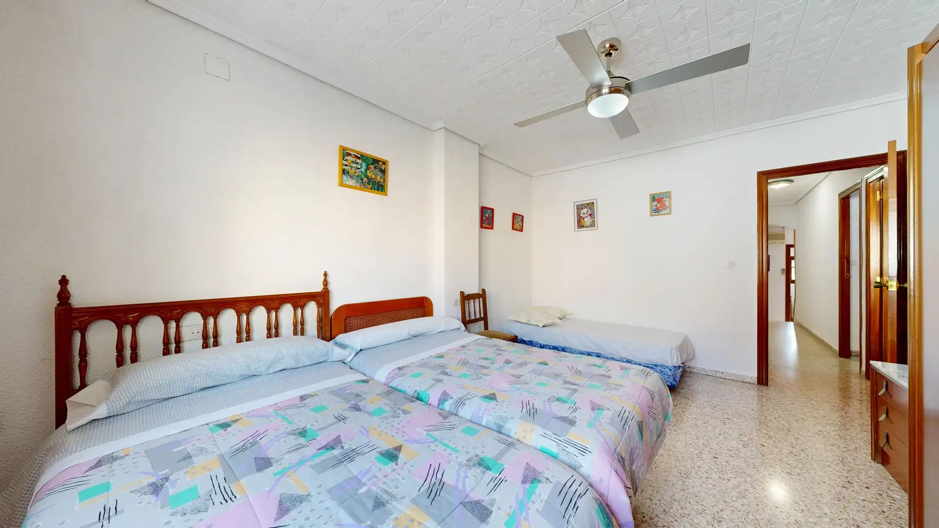 Dormitori de Casa o xalet en venda en Chiva amb Terrassa i Traster